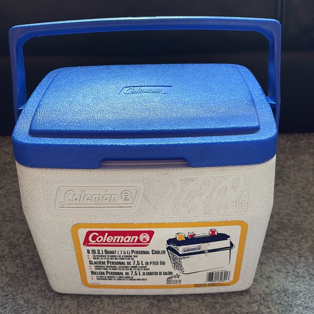 Vintage Coleman 8 Quart Personal Cooler